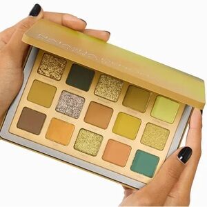 Natasha Denona Glam Eyeshadow Palette